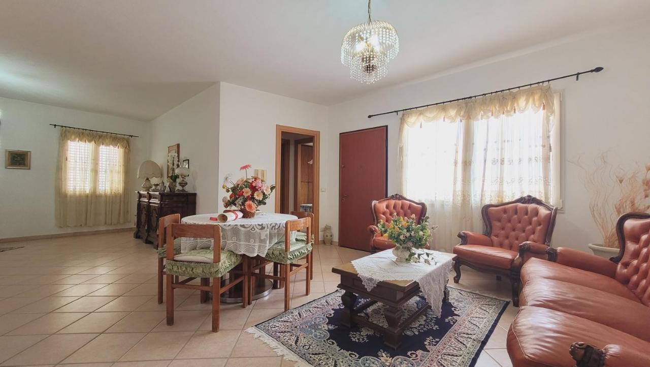 Residenza La Pineta Orosei 빌라 외부 사진